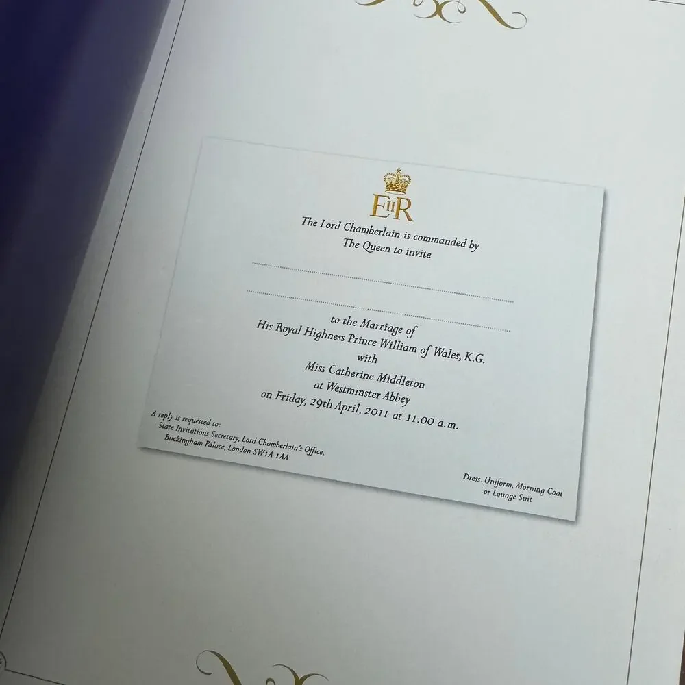 US 2011 Collector's Edition Will & Kate Royal Wedding photo‎ album magazine
